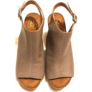 Mark Jenkins Calista peep toe gray leather wedge sandals